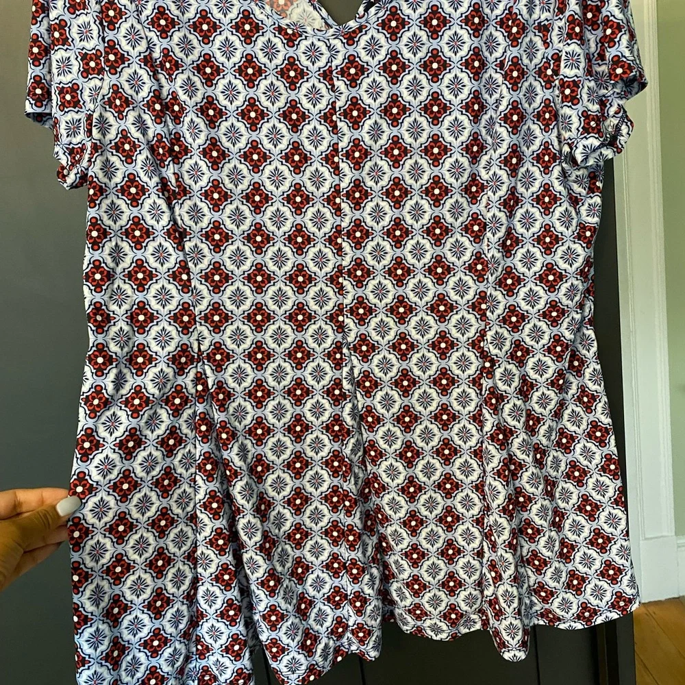 Patterned Roz&Ali Tee - Picture 4 of 8
